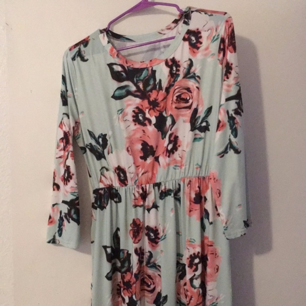 Trendy Floral Dress